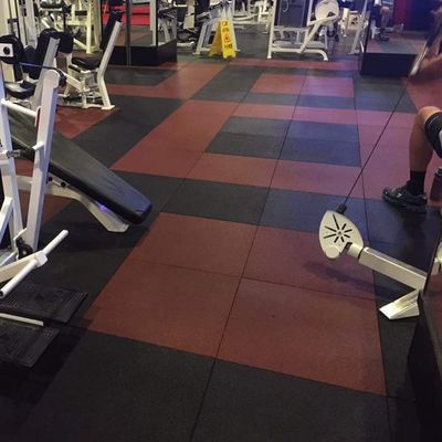 Anti Noise Rubber Gym Mats Square Shape Anti Vibration